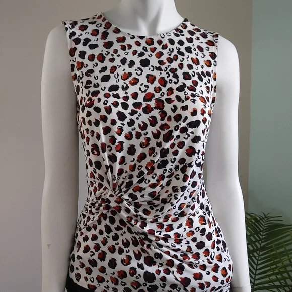 DKNY New top - Picture 2 of 6